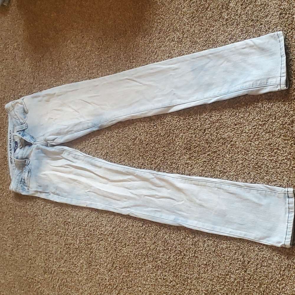 Blue Asphalt, 0L, Light blue